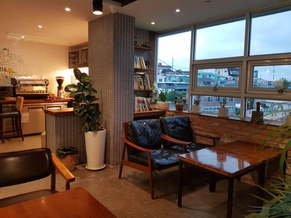 White Windmill Guesthouse Mokpo Extérieur photo