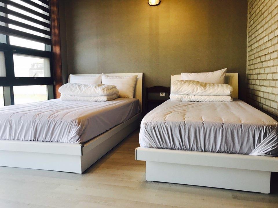 White Windmill Guesthouse Mokpo Chambre photo
